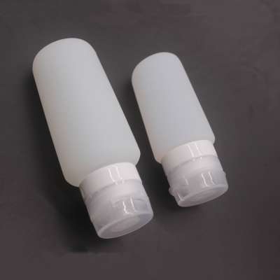 Silicone Travel Bottles TSA Approved BPA Free Travel Containers Food-grade Spray Bottles for dog drinking